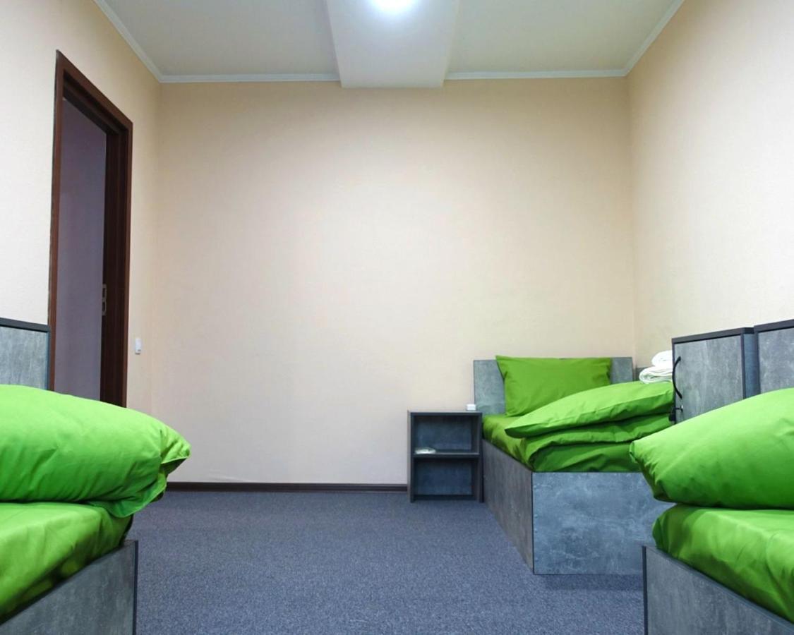 Green Cost بوريسبول المظهر الخارجي الصورة